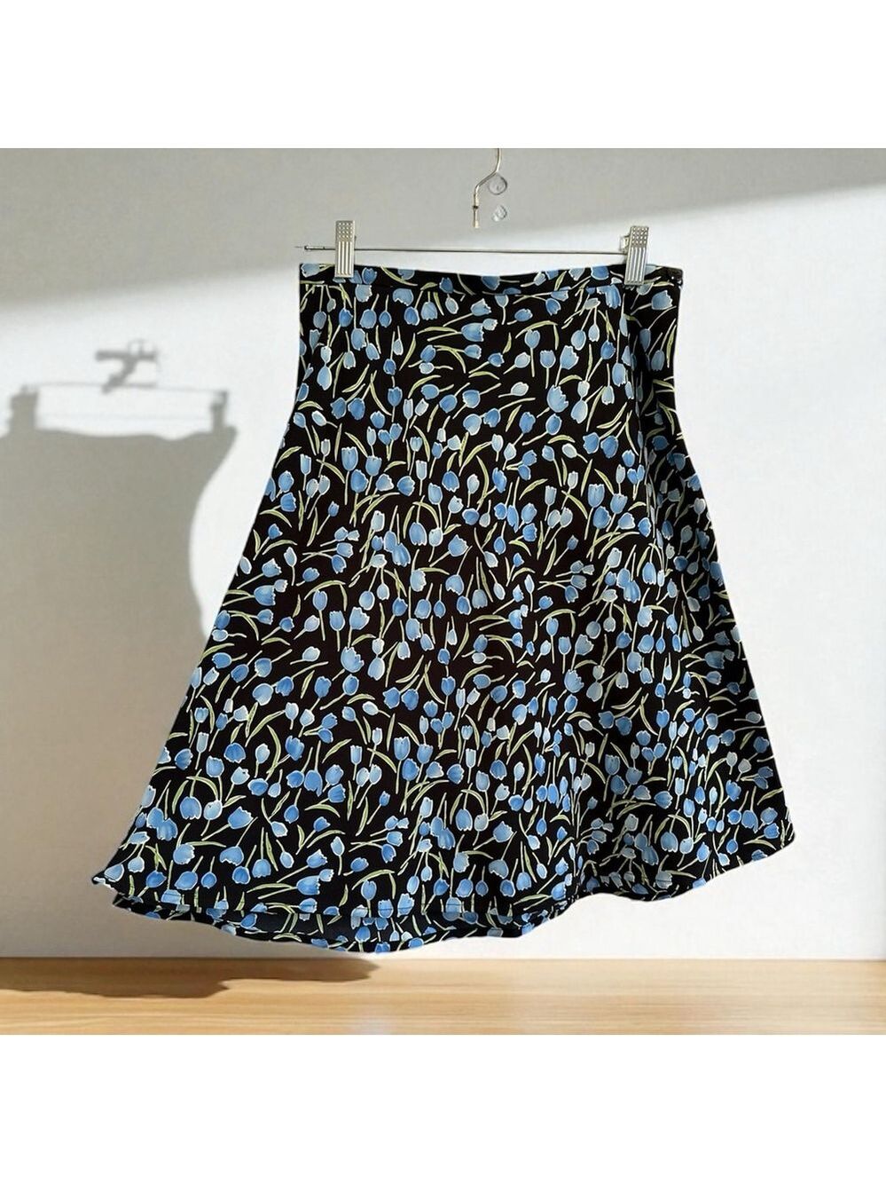 Dress Barn Skirt Side Zipper & Button Womens Size 6 Multicolor Summer Aline